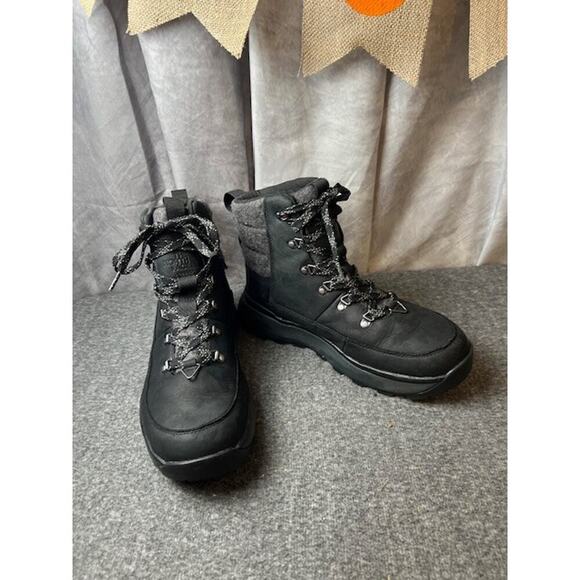 The North Face Bergen Leather Waterproof Boot Size 10.5 Black Leather Lace Up